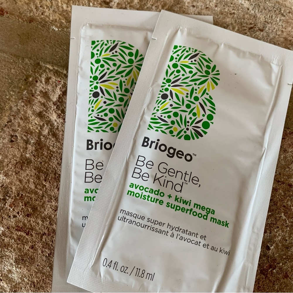 ✨$4✨ Briogeo | Be Gentle, Be Kind | Avocado + Kiwi Mega Moisture Superfood Mask